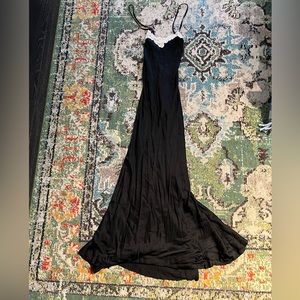 VRG Grl NWT Midi Dress